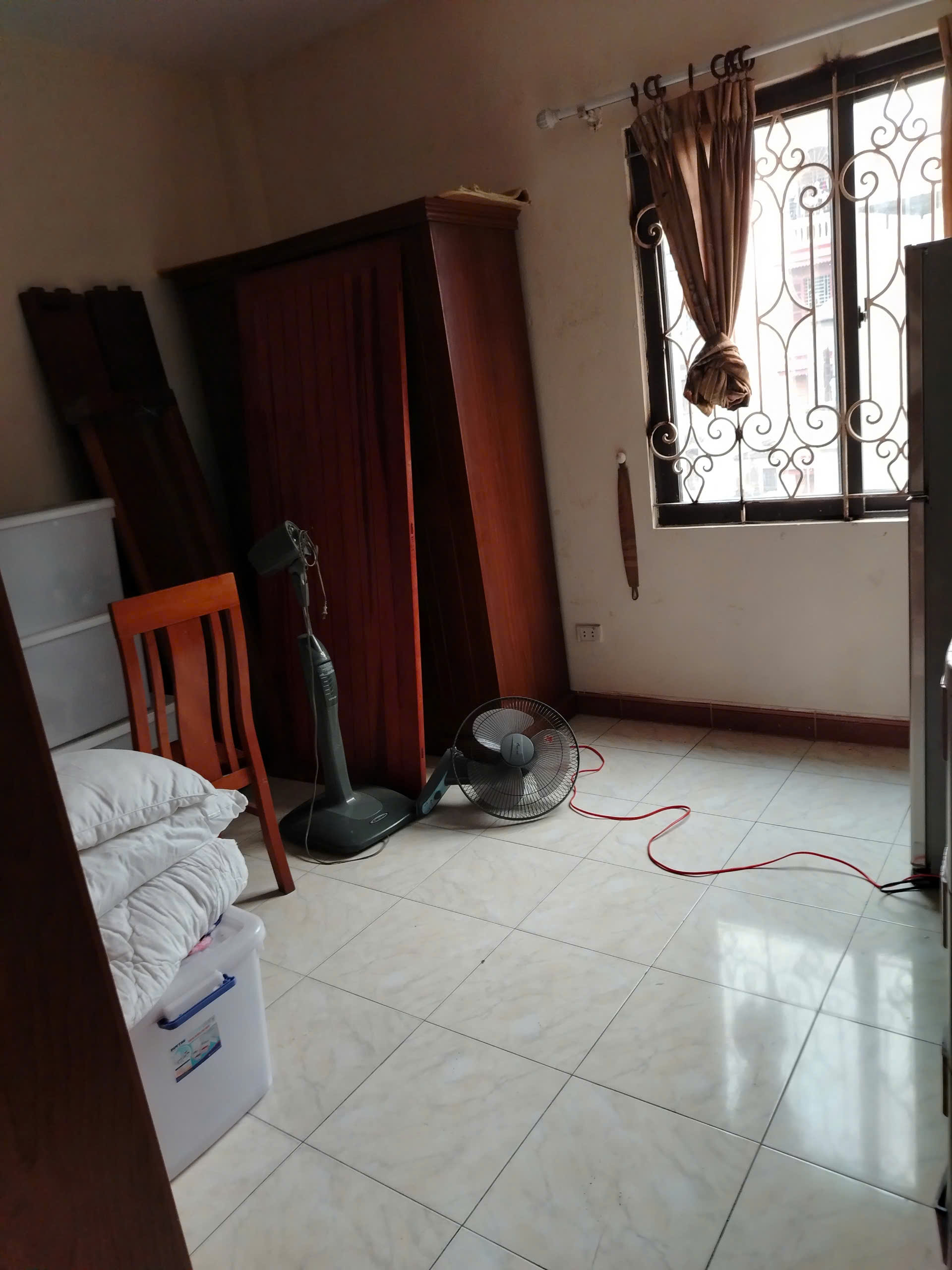 Cho thuê nhà nguyên căn Phố Đại Cổ Việt, 3 tầng x 60m2, 3 ngủ chỉ 8 Triệu vào ngay - Ảnh 3